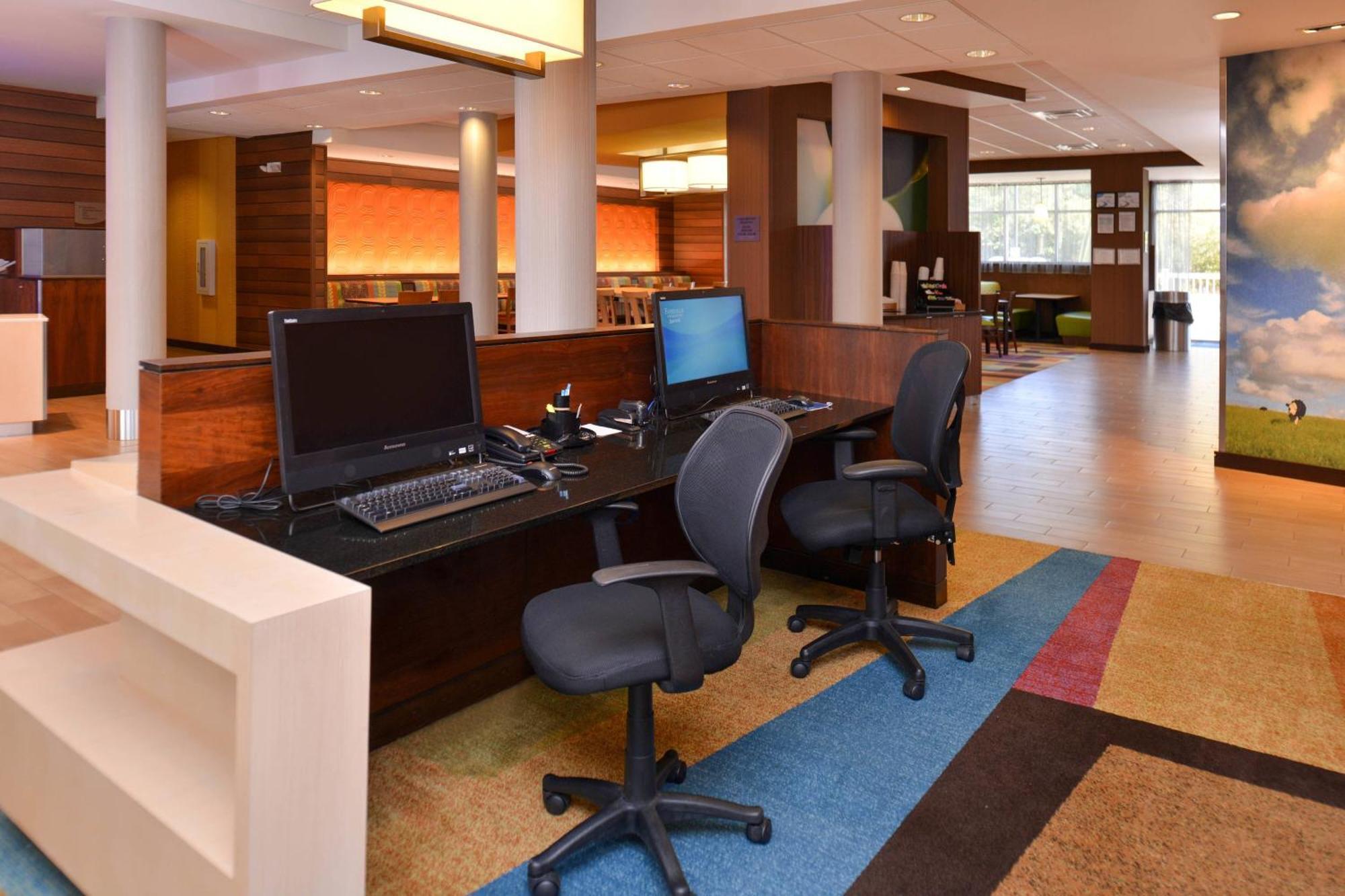 Fairfield Inn And Suites By Marriott Калхун Екстериор снимка