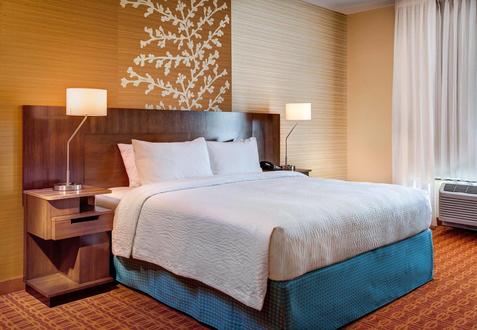 Fairfield Inn And Suites By Marriott Калхун Екстериор снимка