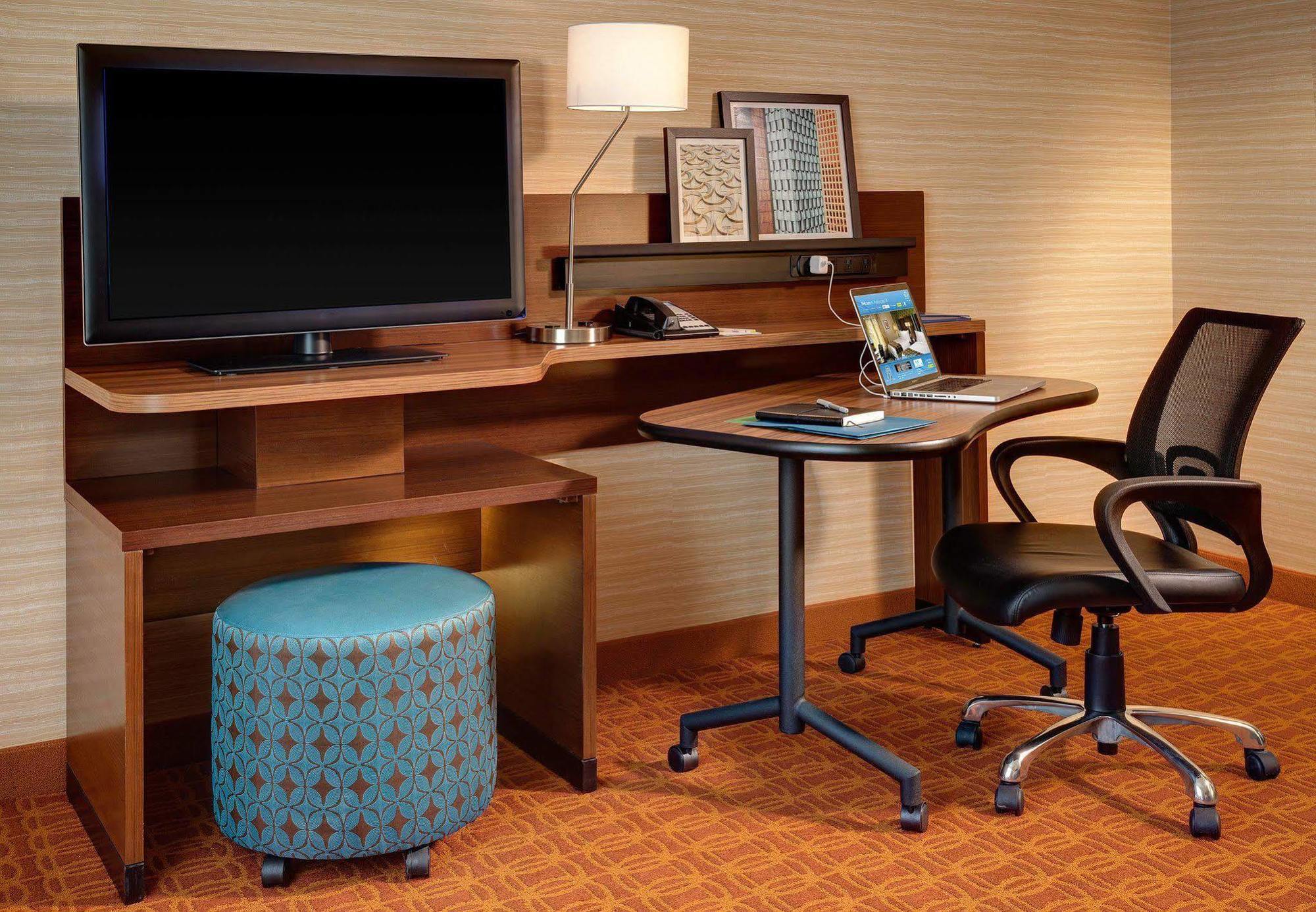Fairfield Inn And Suites By Marriott Калхун Екстериор снимка